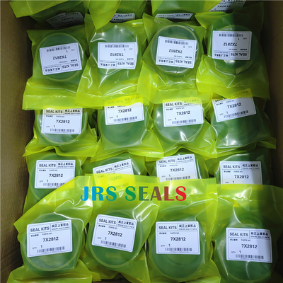 8T1374 7X2812 7X2755 Ensembles d'étanchéité hydraulique à cylindre 8T1386 1857666 2378277